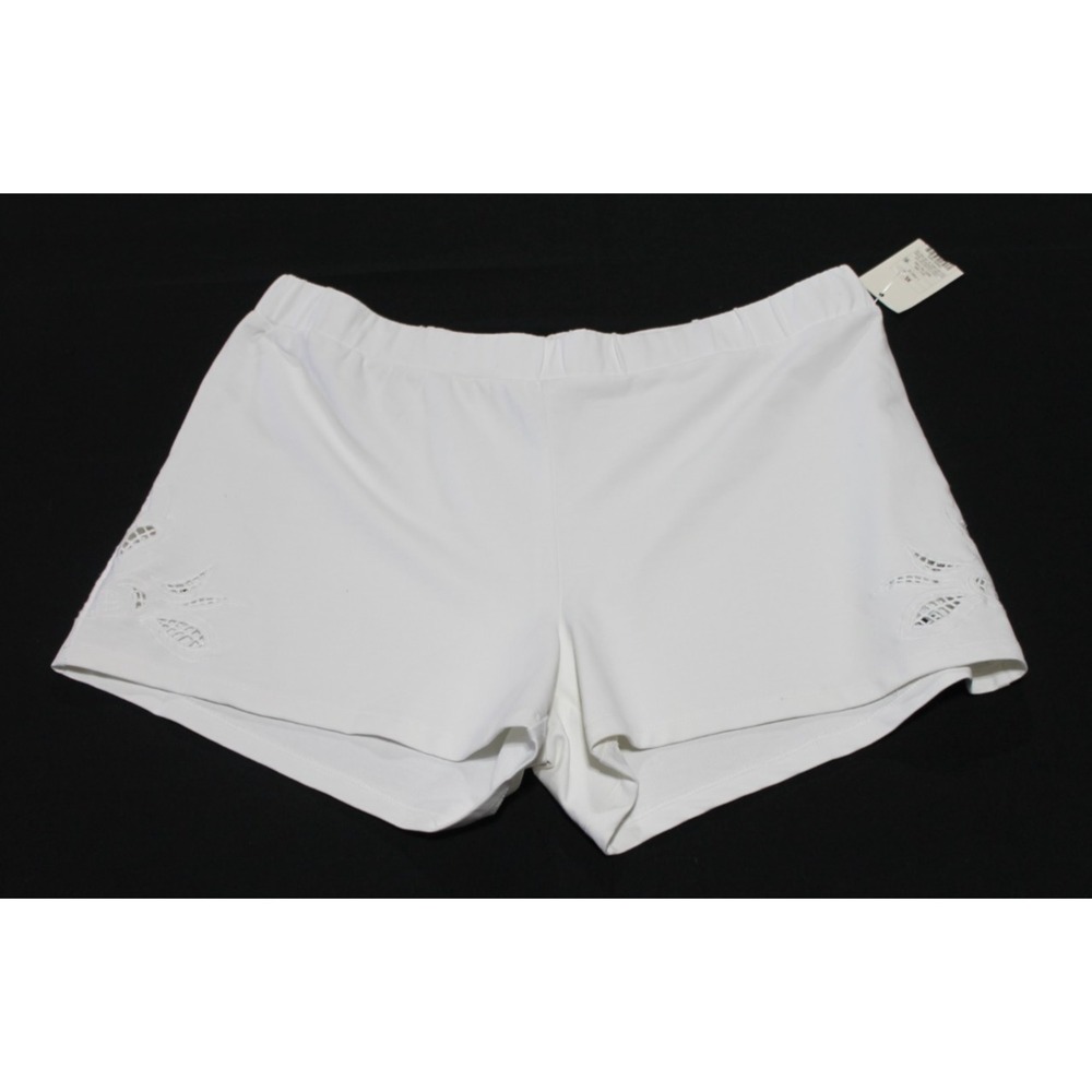 A New Day White Eyelet Detail Pull On Shorts Women's XL NWT